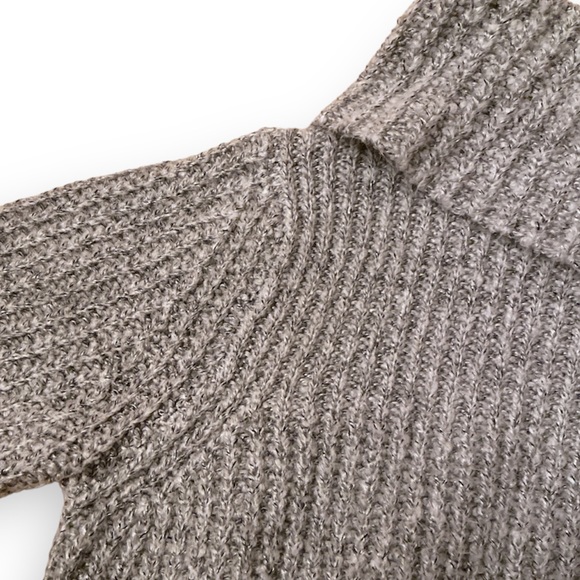 💫4/30 F21 Chunky Knit Turtleneck Sweater - Picture 5 of 9